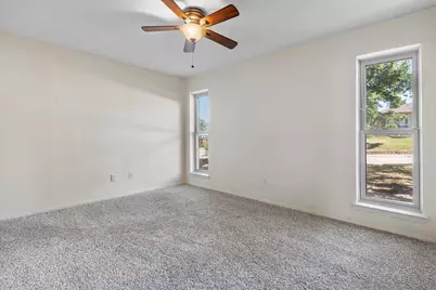 1820 Green Ridge Court, Carrollton, TX 75007 - Photo 21