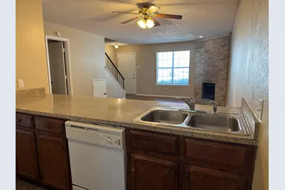 154 Austin Stone Drive, Duncanville, TX 75137 - Photo 5