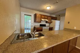 154 Austin Stone Dr, Duncanville, TX 75137 - Photo 3