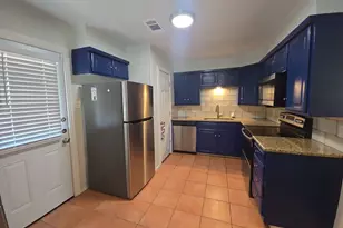 3241 Sandage Ave, Fort Worth, TX 76109 - Photo 5