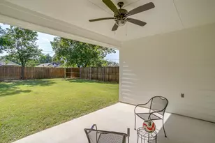2613 Chestnut Ave, Fort Worth, TX 76164 - Photo 33