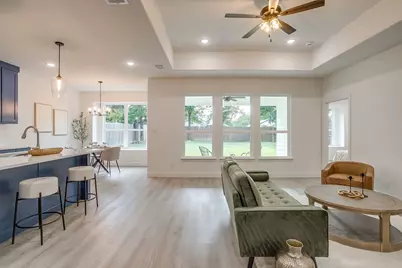 2613 Chestnut Avenue, Fort Worth, TX 76164 - Photo 13