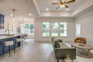 2613 Chestnut Ave, Fort Worth, TX 76164 - Photo 13