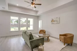 2613 Chestnut Ave, Fort Worth, TX 76164 - Photo 15