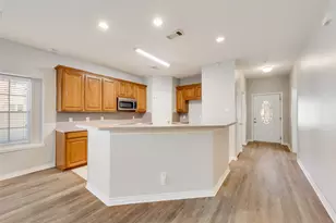 739 Harbour Town Dr, Lake Dallas, TX 75065 - Photo 7