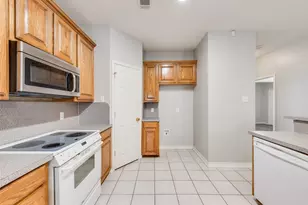739 Harbour Town Dr, Lake Dallas, TX 75065 - Photo 9