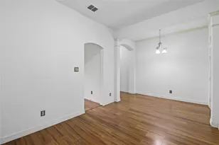 1010 Sagebrush Trl, Duncanville, TX 75137 - Photo 7