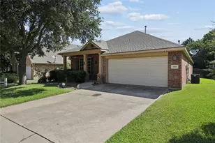 1010 Sagebrush Trl, Duncanville, TX 75137 - Photo 3