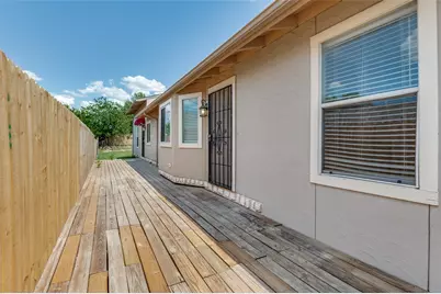 630 NW 11th Street, Grand Prairie, TX 75050 - Photo 3