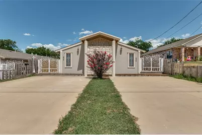 630 NW 11th Street, Grand Prairie, TX 75050 - Photo 1