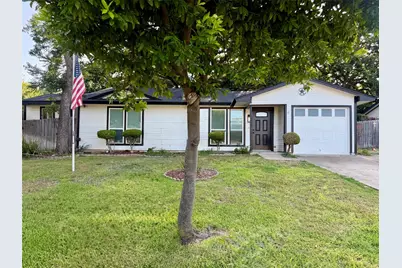 4804 Lemondrop Court, Arlington, TX 76017 - Photo 3