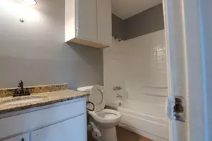 2010 W W Sanford St, Arlington, TX 76012 - Photo 11
