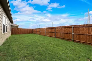 124 Labein Ave, Greenville, TX 75402 - Photo 29