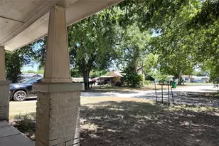 200 S Mimosa St, Paradise, TX 76073 - Photo 5