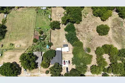 200 S Mimosa Street, Paradise, TX 76073 - Photo 3