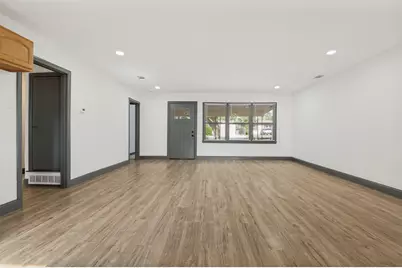 3910 Vanette Lane, Dallas, TX 75216 - Photo 3