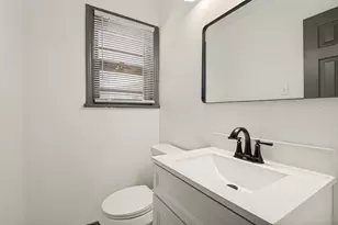 3910 Vanette Ln, Dallas, TX 75216 - Photo 17