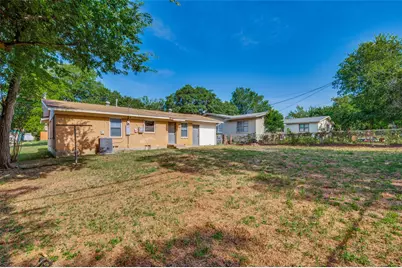 3910 Vanette Lane, Dallas, TX 75216 - Photo 21