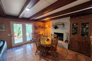 903 Country Club Rd, Bowie, TX 76230 - Photo 13