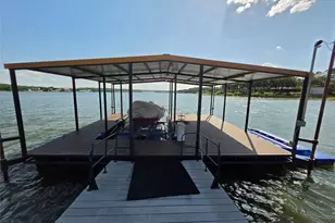 903 Country Club Rd, Bowie, TX 76230 - Photo 7