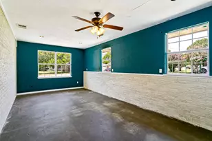 308 N Ave C, Springtown, TX 76082 - Photo 13