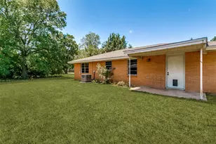 308 N Ave C, Springtown, TX 76082 - Photo 23