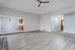 911 Gwinnett Cir, Arlington, TX 76017 - Photo 9