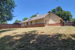 3217 Cliffview Dr, Corinth, TX 76210 - Photo 21