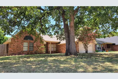3217 Cliffview Drive, Corinth, TX 76210 - Photo 1