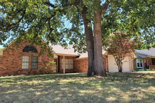 3217 Cliffview Dr, Corinth, TX 76210 - Photo 1