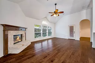 12384 Mill Run Dr, Frisco, TX 75035 - Photo 11