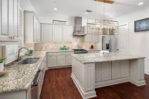 3237 Hugo Pl, Dallas, TX 75204 - Photo 5