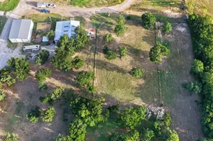 443 Co Rd 3342, Paradise, TX 76073 - Photo 31