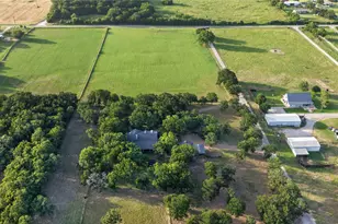 443 Co Rd 3342, Paradise, TX 76073 - Photo 33