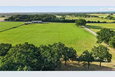 443 County Road 3342, Paradise, TX 76073 - Photo 25
