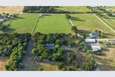 443 County Road 3342, Paradise, TX 76073 - Photo 31