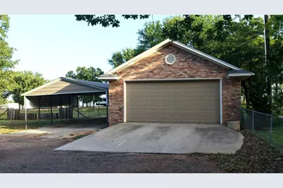 443 County Road 3342, Paradise, TX 76073 - Photo 37