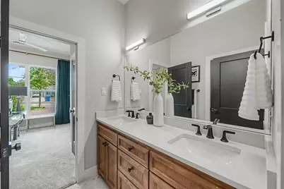 1209 Hilltop Drive #TX, Grapevine, TX 76051 - Photo 37