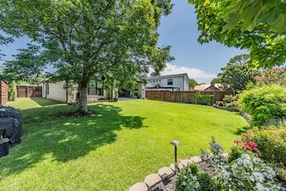 1209 Hilltop Drive #TX, Grapevine, TX 76051 - Photo 7
