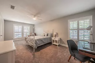 1406 Riverview Dr, Arlington, TX 76012 - Photo 29