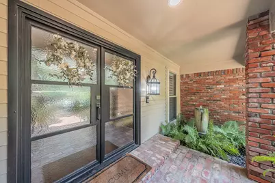 1406 Riverview Drive, Arlington, TX 76012 - Photo 5