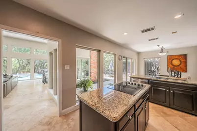 1406 Riverview Drive, Arlington, TX 76012 - Photo 11