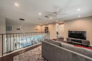 1406 Riverview Dr, Arlington, TX 76012 - Photo 25