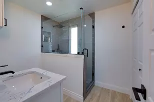 3631 Coral Gables Dr, Dallas, TX 75229 - Photo 11