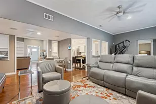 2708 Monarch Dr, Arlington, TX 76006 - Photo 9