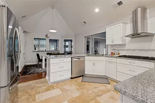 2708 Monarch Dr, Arlington, TX 76006 - Photo 17