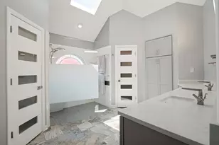 2708 Monarch Dr, Arlington, TX 76006 - Photo 17