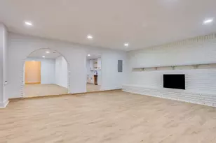 1614 Dakota Dr, Garland, TX 75043 - Photo 9