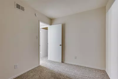 2315 Sunflower Drive, Arlington, TX 76014 - Photo 17