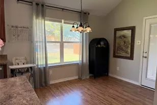224 Spring Hollow Dr, Saginaw, TX 76131 - Photo 11